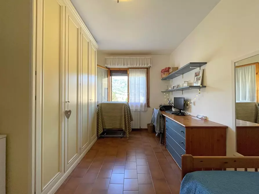 Immagine 23 di Appartamento in vendita  a Camaiore