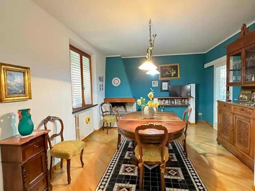 Immagine 9 di Villa in vendita  a Pisa