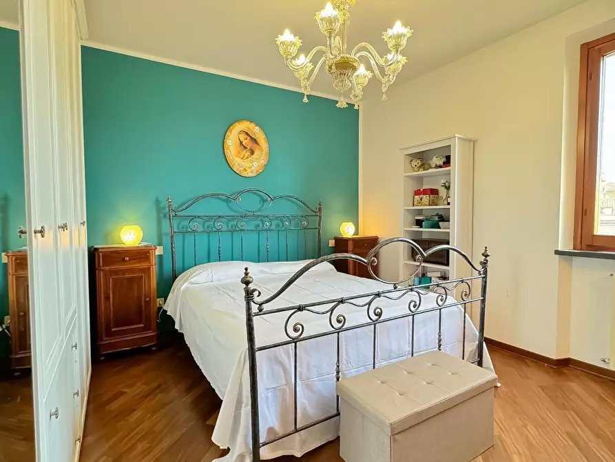 Immagine 16 di Villa in vendita  a Pisa