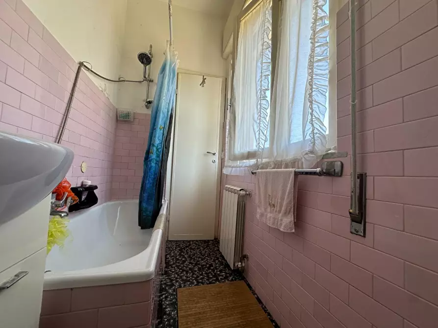 Immagine 27 di Casa bifamiliare in vendita  a Massarosa