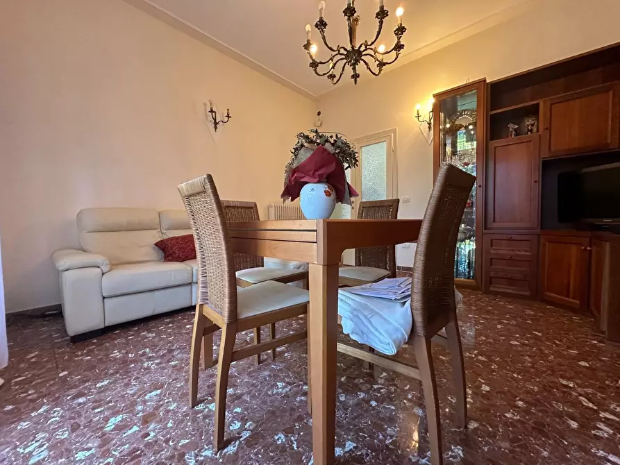 Immagine 6 di Casa bifamiliare in vendita  a Massarosa