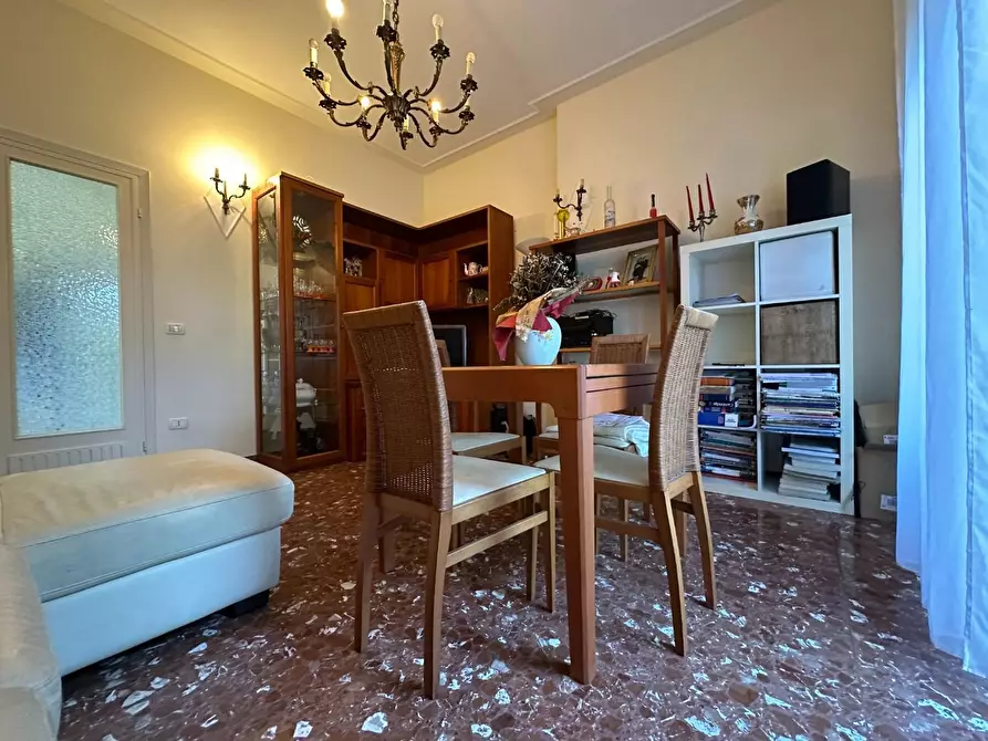 Immagine 8 di Casa bifamiliare in vendita  a Massarosa