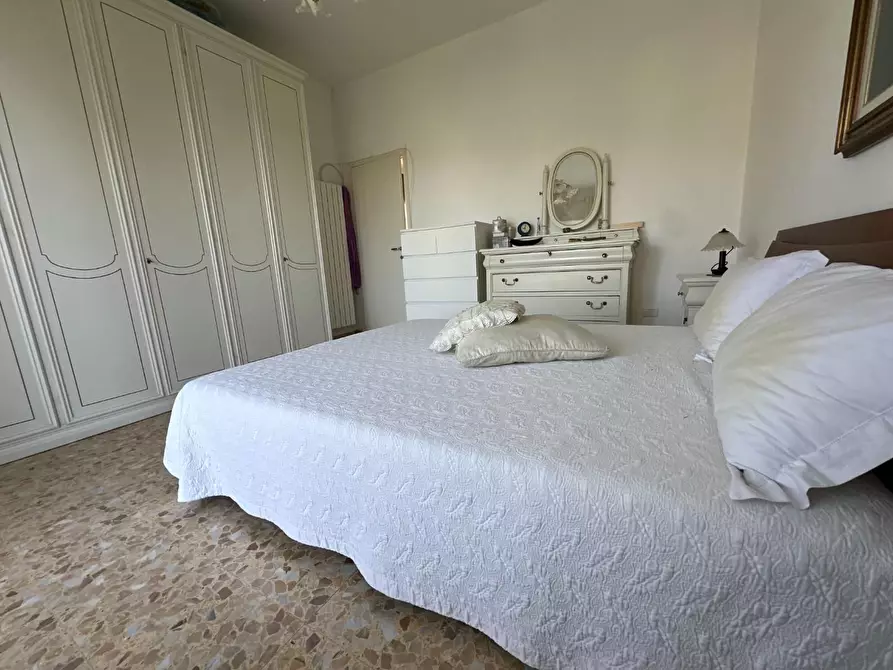 Immagine 23 di Casa bifamiliare in vendita  a Massarosa