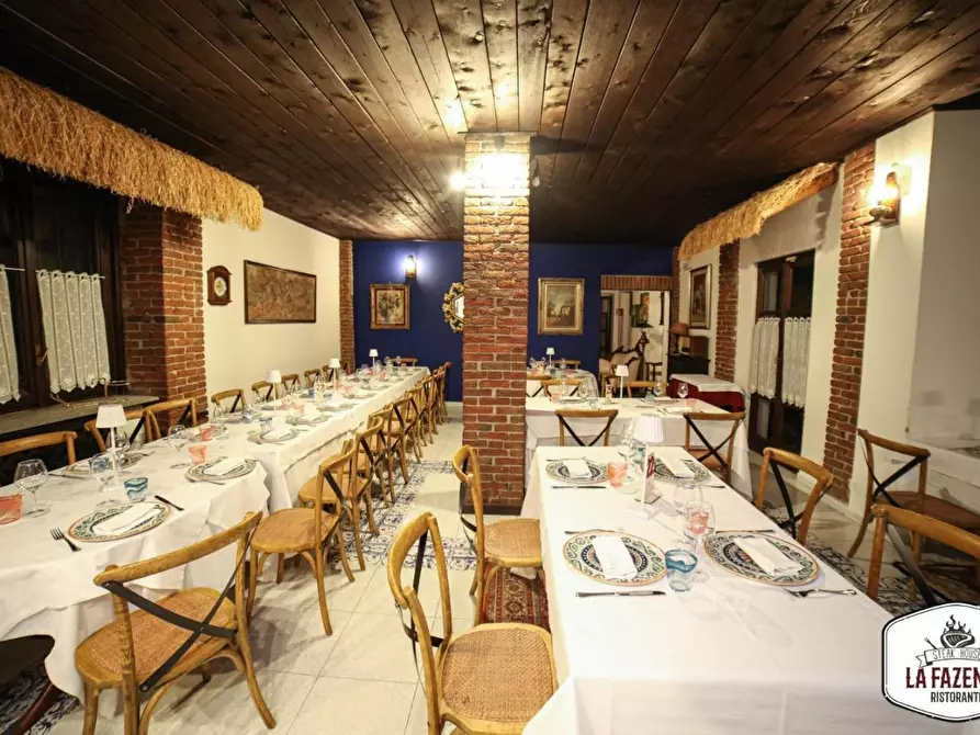 Immagine 9 di Bar / Ristorante in vendita  a Ciriè
