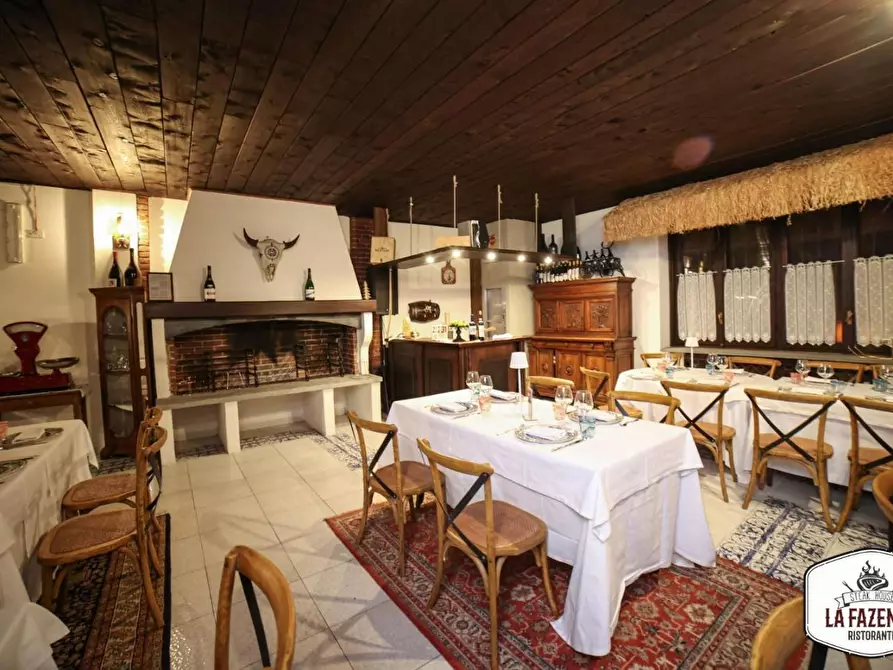 Immagine 11 di Bar / Ristorante in vendita  a Ciriè