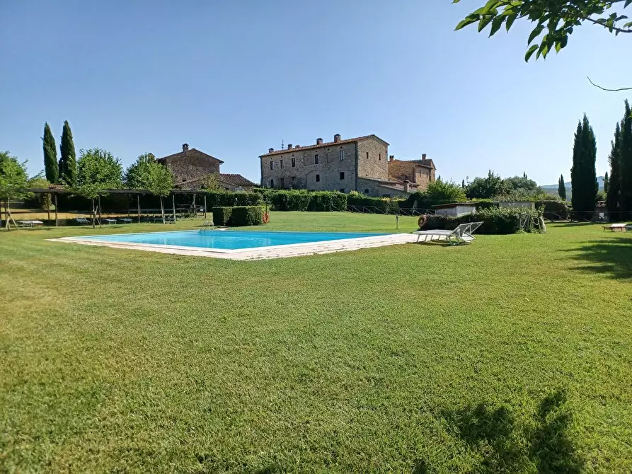 Immagine 1 di Appartamento in vendita  a Colle Di Val D'elsa