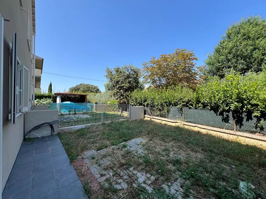 Immagine 28 di Appartamento in vendita  a Pontedera