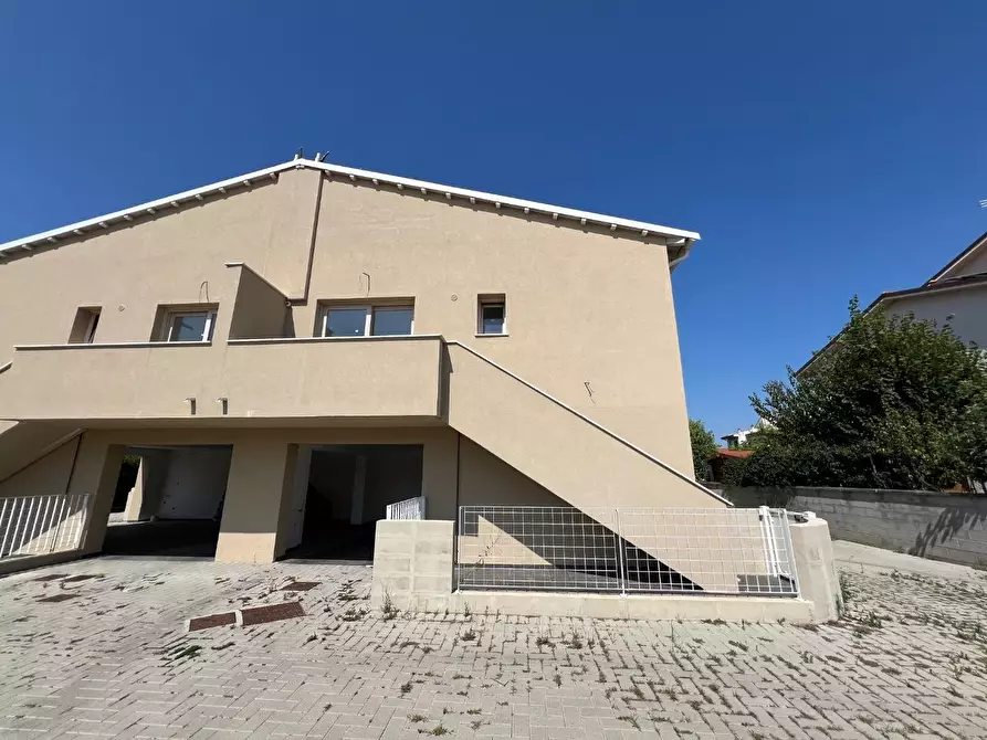 Immagine 3 di Appartamento in vendita  a Pontedera