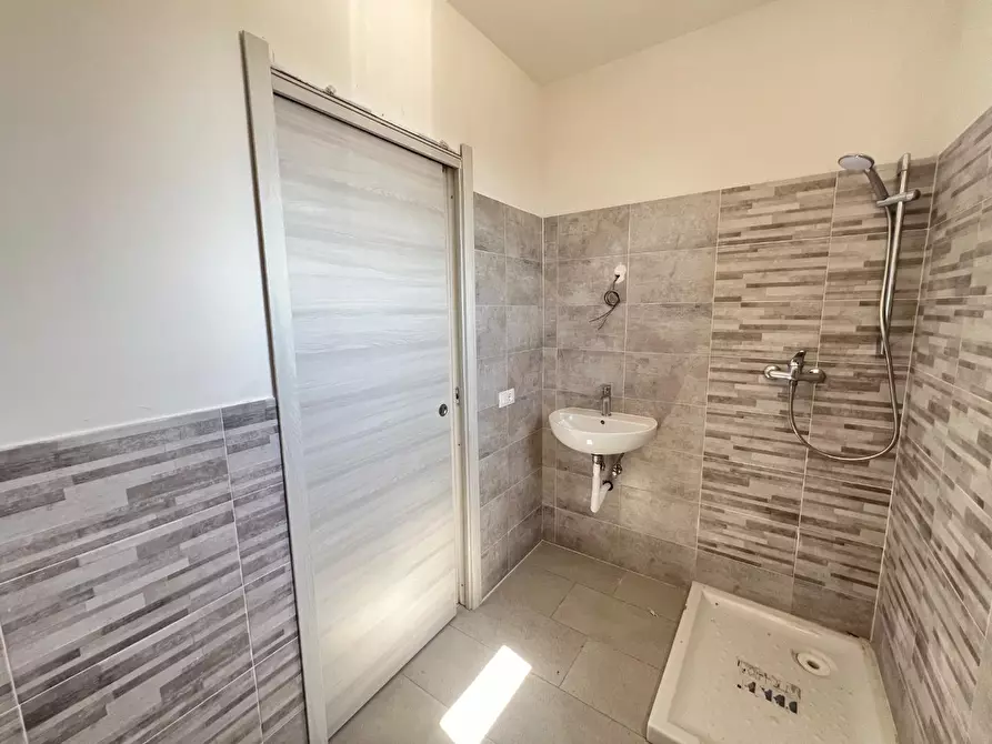 Immagine 10 di Appartamento in vendita  a Pontedera