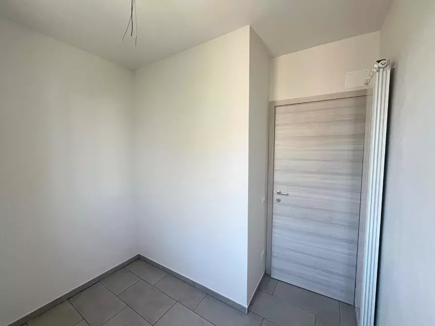 Immagine 11 di Appartamento in vendita  a Pontedera