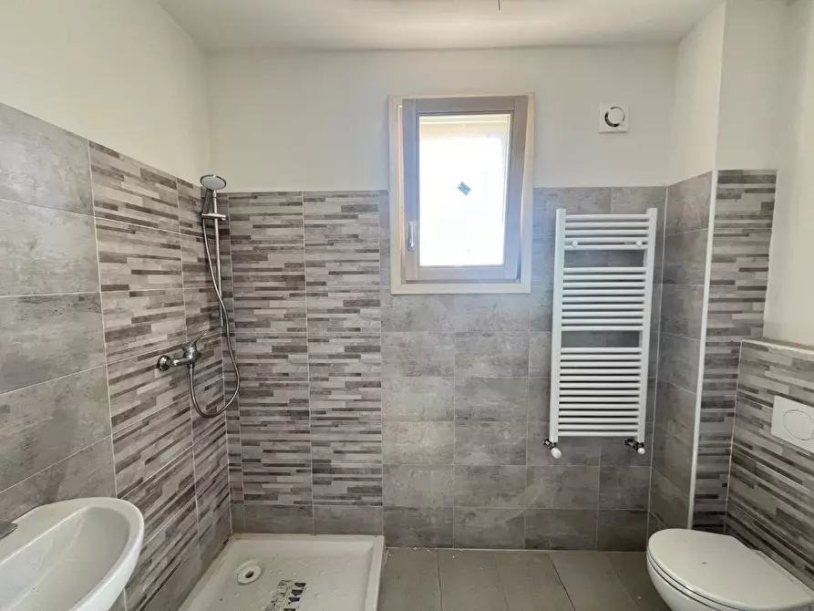 Immagine 18 di Appartamento in vendita  a Pontedera