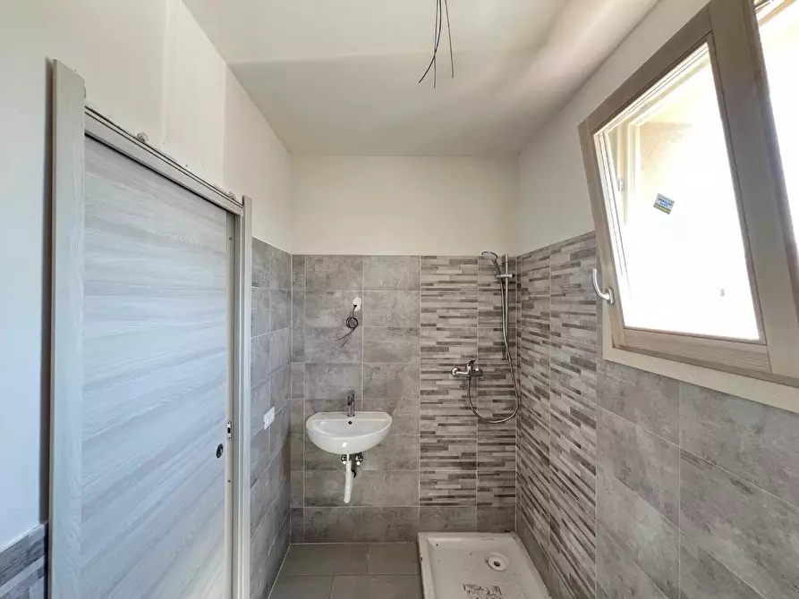 Immagine 14 di Appartamento in vendita  a Pontedera