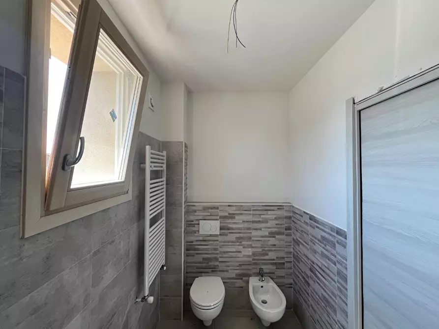 Immagine 15 di Appartamento in vendita  a Pontedera