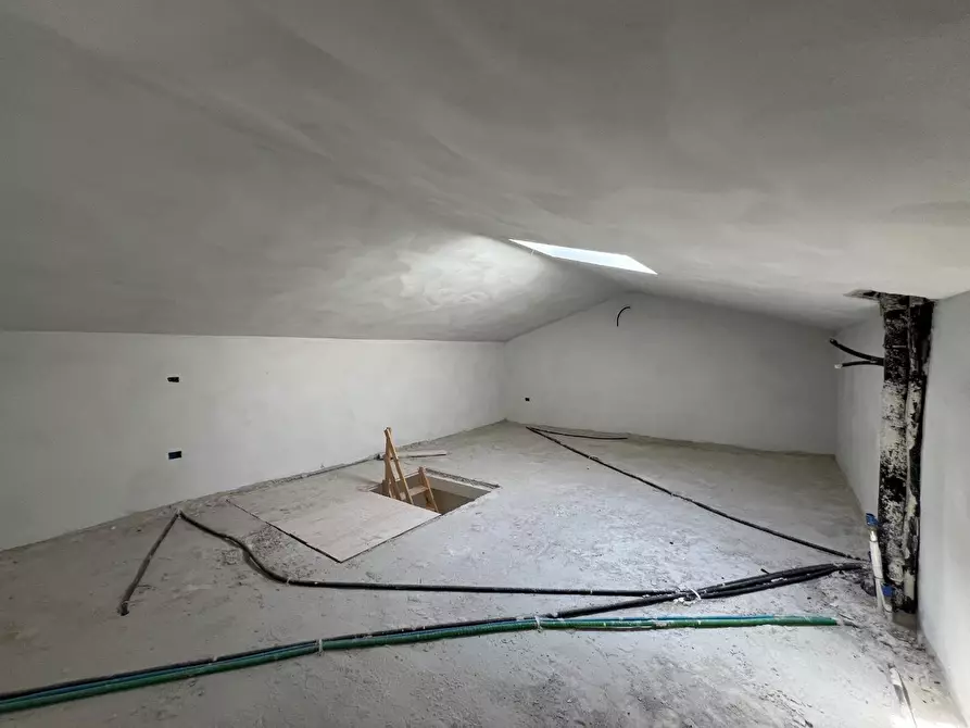 Immagine 30 di Terratetto in vendita  a Pontedera