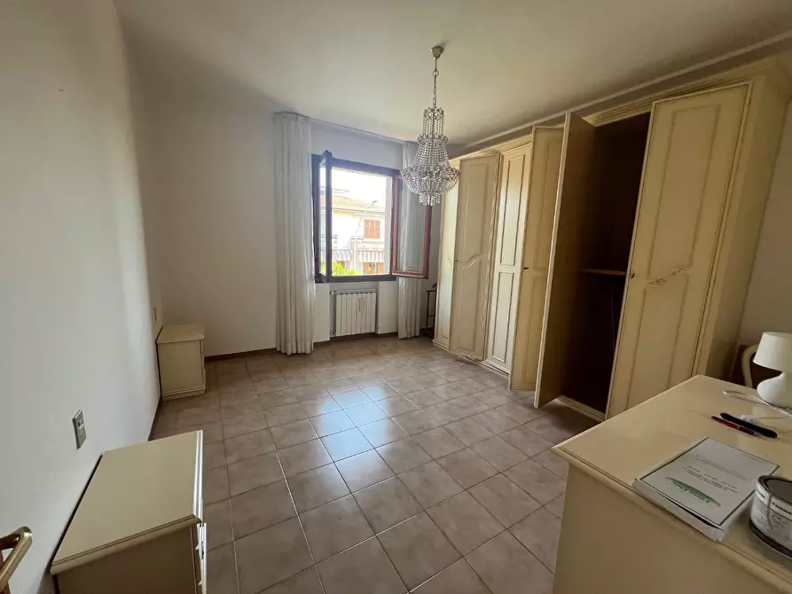 Immagine 12 di Appartamento in vendita  a Empoli