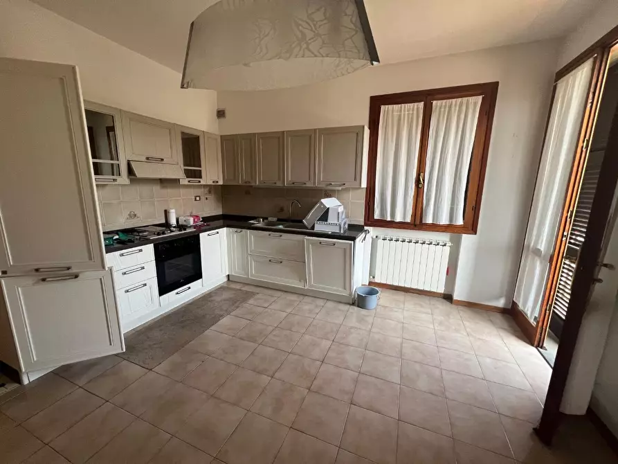 Immagine 9 di Appartamento in vendita  a Empoli