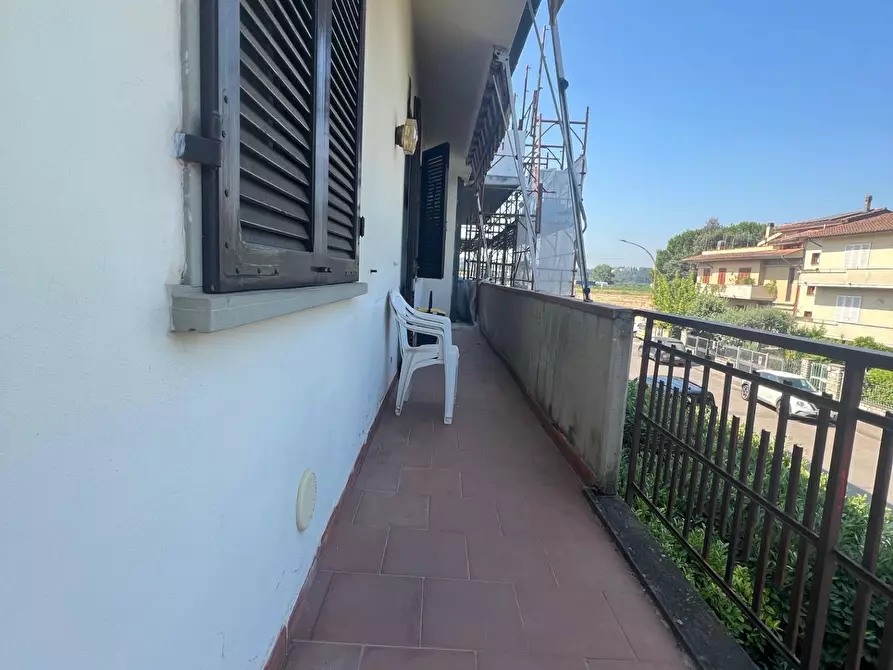 Immagine 10 di Appartamento in vendita  a Empoli