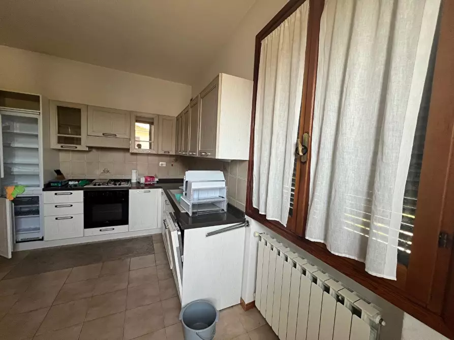 Immagine 8 di Appartamento in vendita  a Empoli