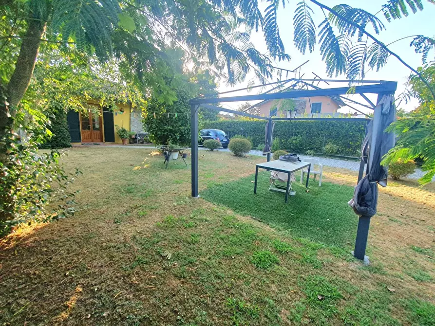 Immagine 64 di Villa in vendita  a Lucca