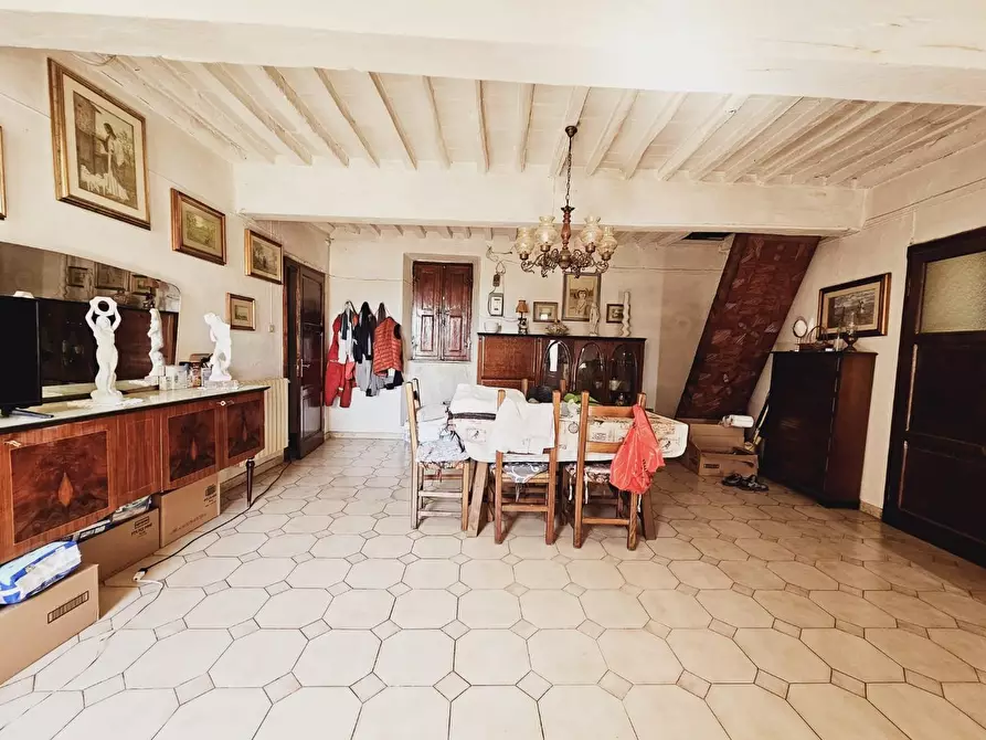Immagine 10 di Casa semindipendente in vendita  a Massa