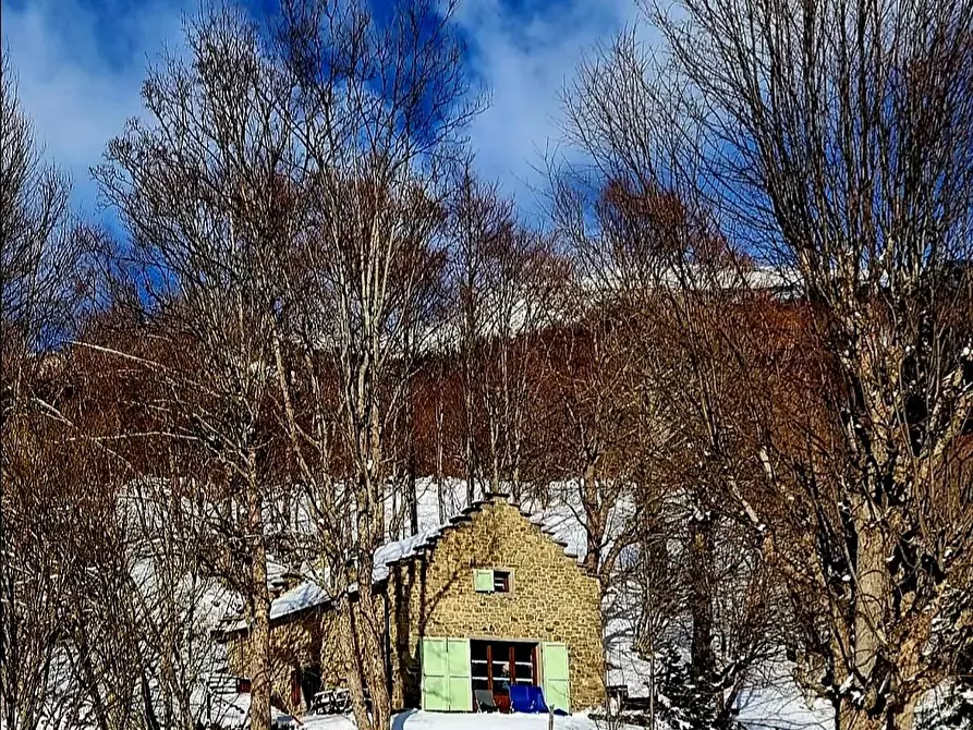 Immagine 31 di Baita in vendita  a Fiumalbo