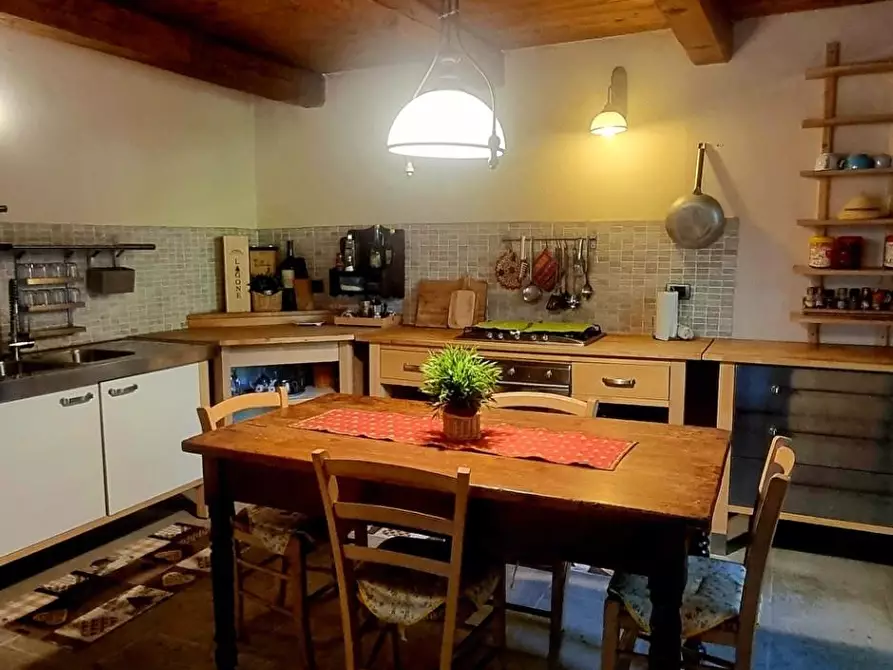 Immagine 8 di Baita in vendita  a Fiumalbo