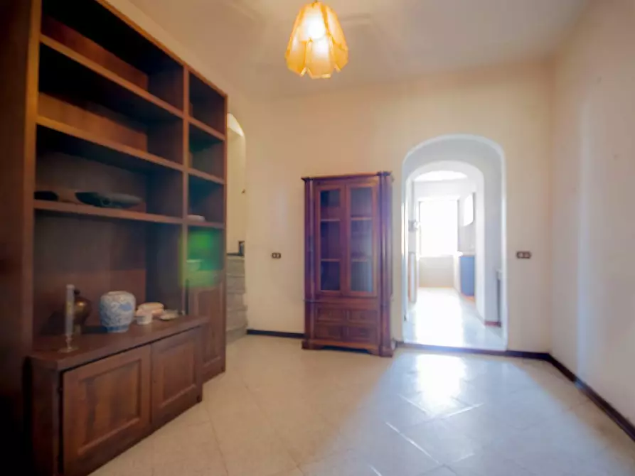 Immagine 9 di Appartamento in vendita  a Massa