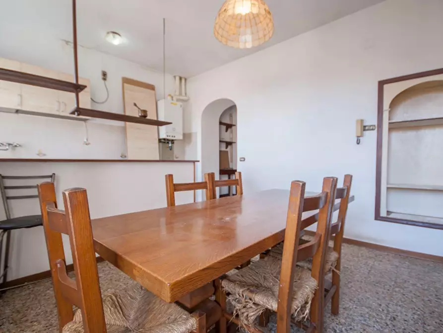 Immagine 4 di Appartamento in vendita  a Massa