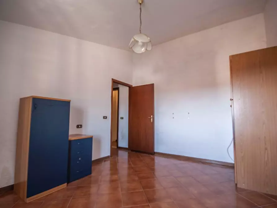 Immagine 22 di Appartamento in vendita  a Massa