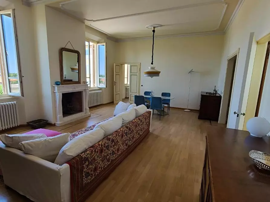 Immagine 6 di Appartamento in affitto  a Pietrasanta