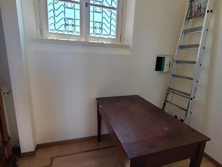 Immagine 24 di Appartamento in affitto  a Pietrasanta