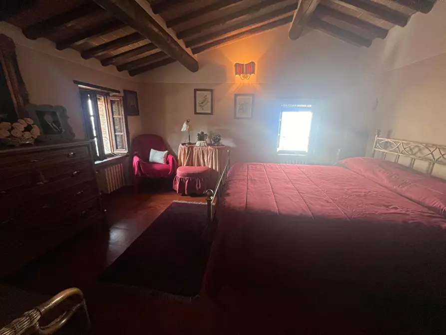 Immagine 20 di Casa semindipendente in vendita  a Camaiore