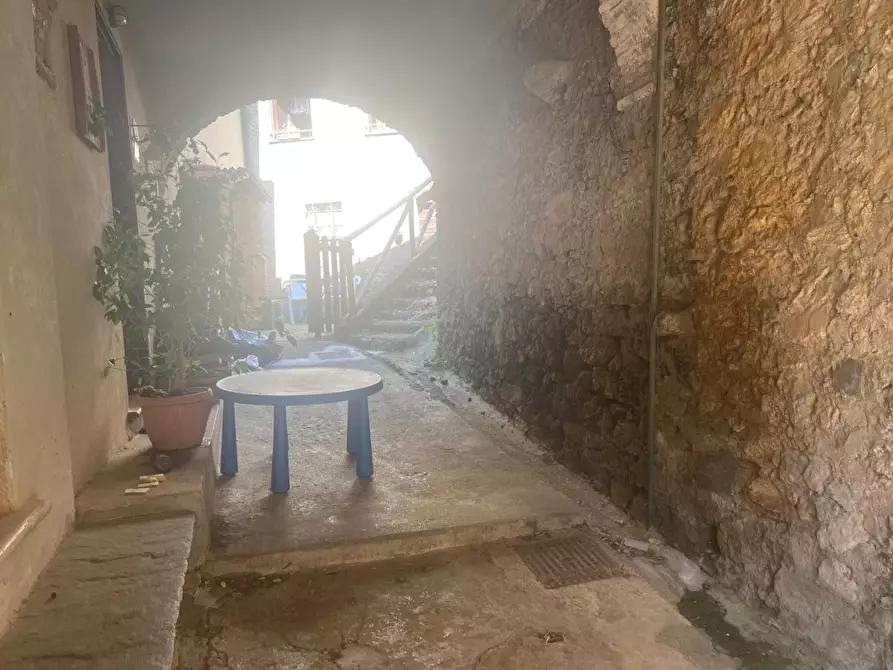 Immagine 30 di Casa semindipendente in vendita  a Camaiore