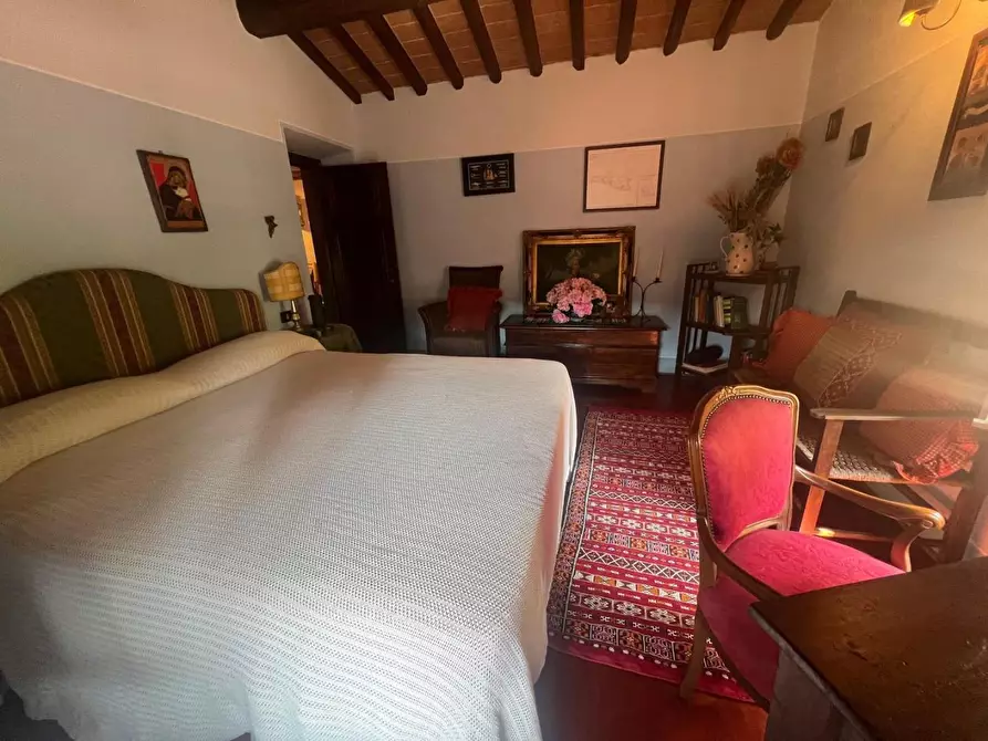 Immagine 25 di Casa semindipendente in vendita  a Camaiore