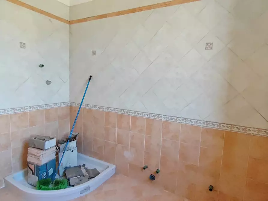 Immagine 8 di Villetta a schiera in vendita  a Massarosa