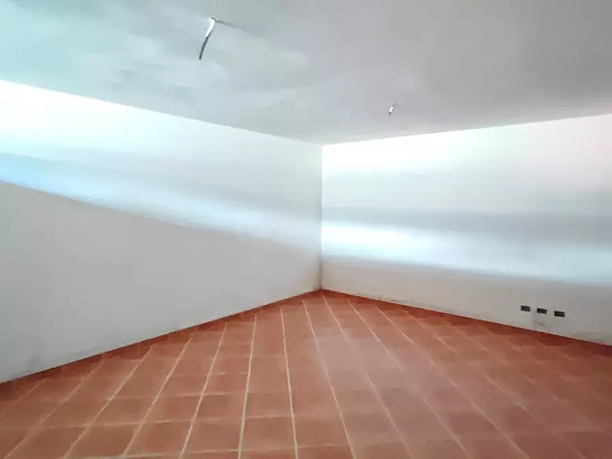 Immagine 19 di Villetta a schiera in vendita  a Massarosa