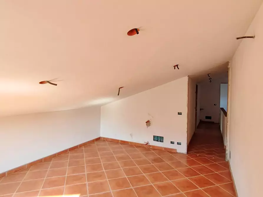 Immagine 18 di Villetta a schiera in vendita  a Massarosa