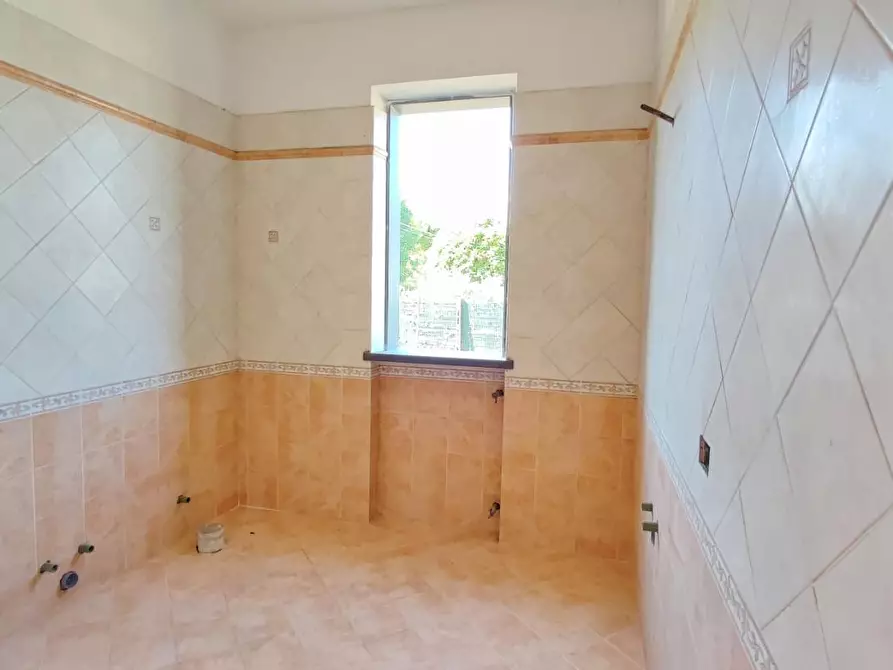 Immagine 7 di Villetta a schiera in vendita  a Massarosa