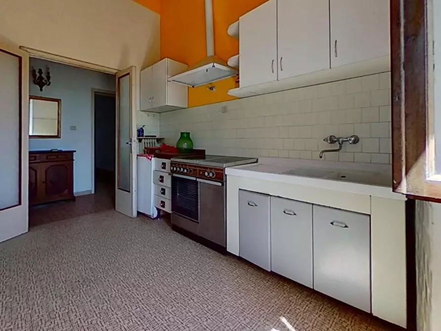 Immagine 15 di Appartamento in vendita  a Casciana Terme Lari