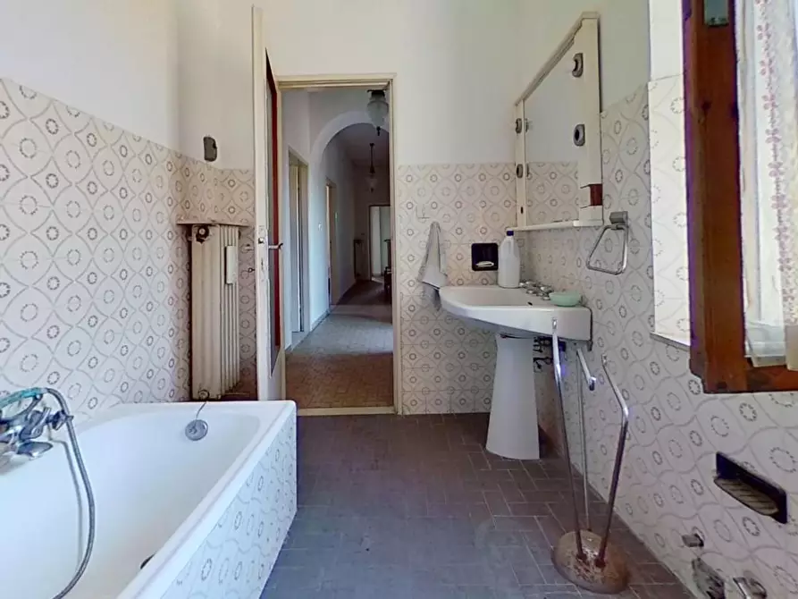 Immagine 27 di Appartamento in vendita  a Casciana Terme Lari