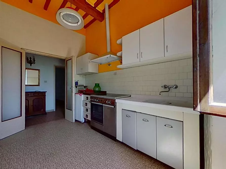 Immagine 14 di Appartamento in vendita  a Casciana Terme Lari