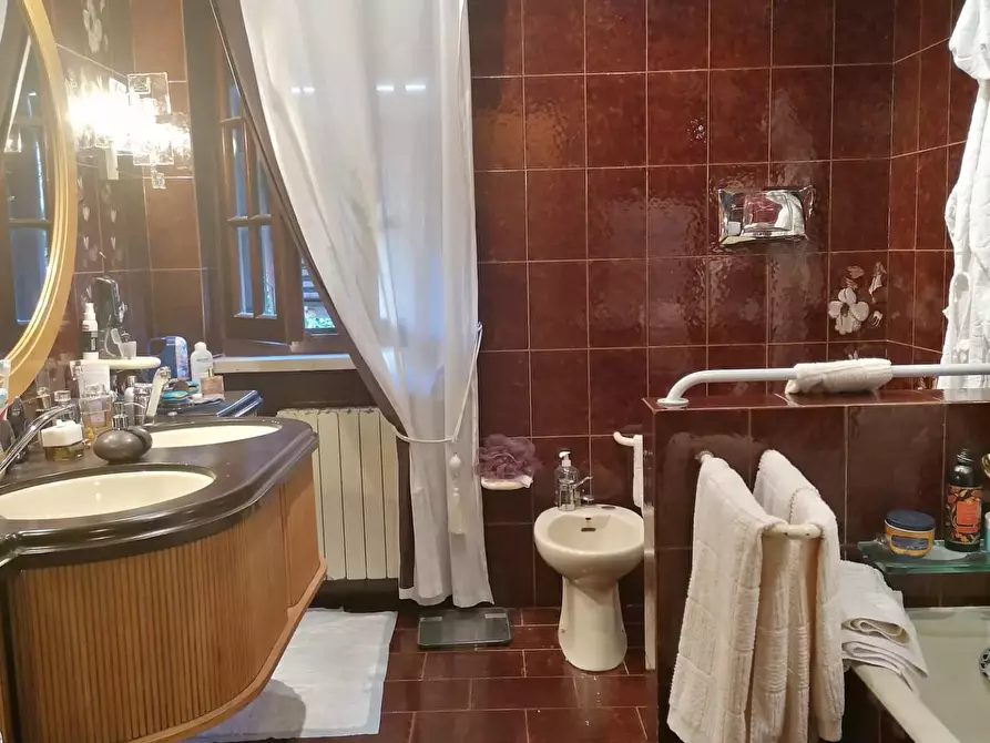 Immagine 9 di Casa indipendente in vendita  a Carrara