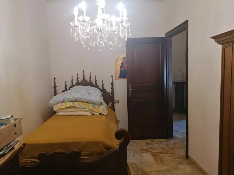 Immagine 25 di Casa indipendente in vendita  a Carrara