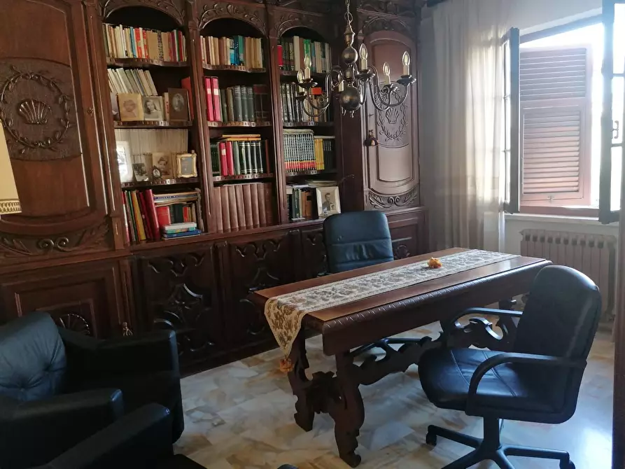 Immagine 26 di Casa indipendente in vendita  a Carrara