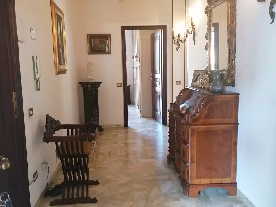 Immagine 17 di Casa indipendente in vendita  a Carrara