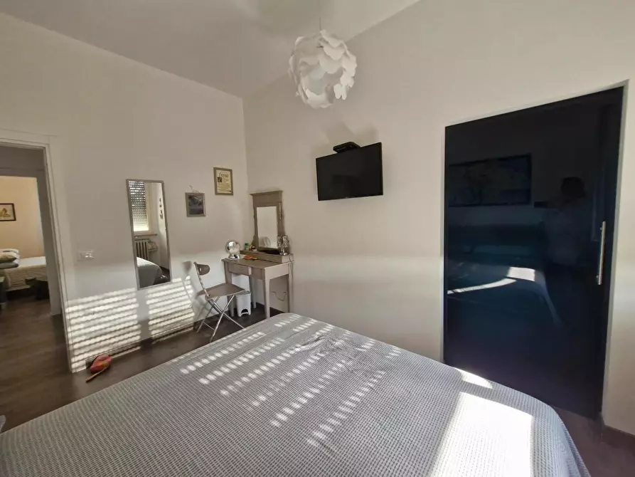 Immagine 29 di Casa indipendente in vendita  a Campiglia Marittima