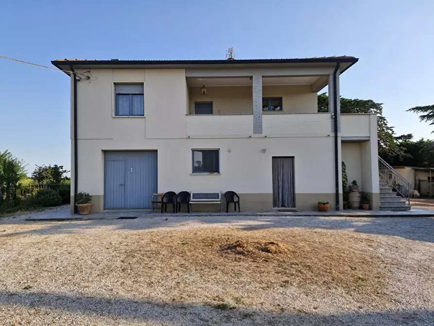 Immagine 1 di Casa indipendente in vendita  a Campiglia Marittima