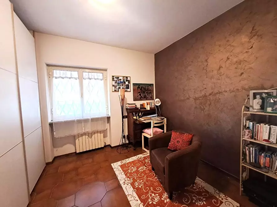 Immagine 13 di Casa indipendente in vendita  a Massa