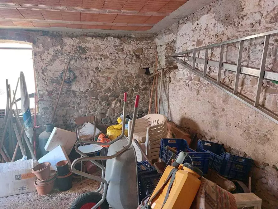 Immagine 23 di Terratetto in vendita  a Castelnuovo Magra