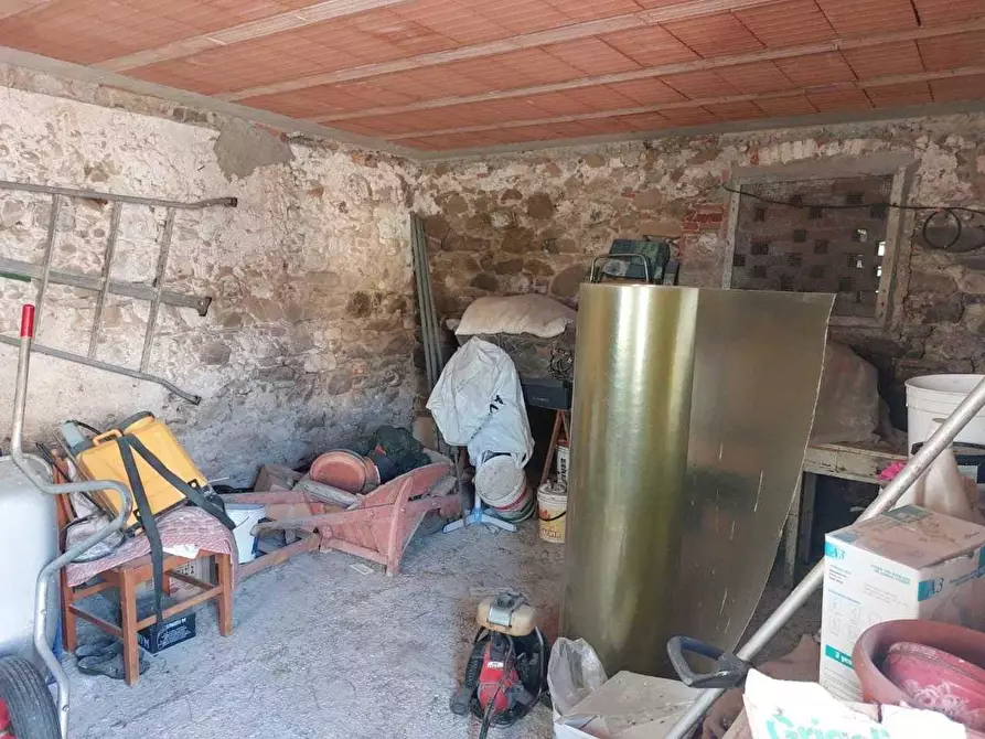 Immagine 16 di Terratetto in vendita  a Castelnuovo Magra